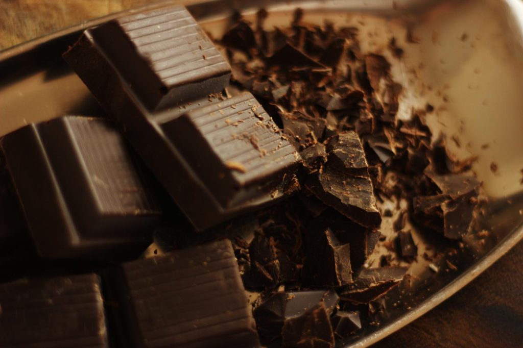 il cioccolato fondente fa ingrassare