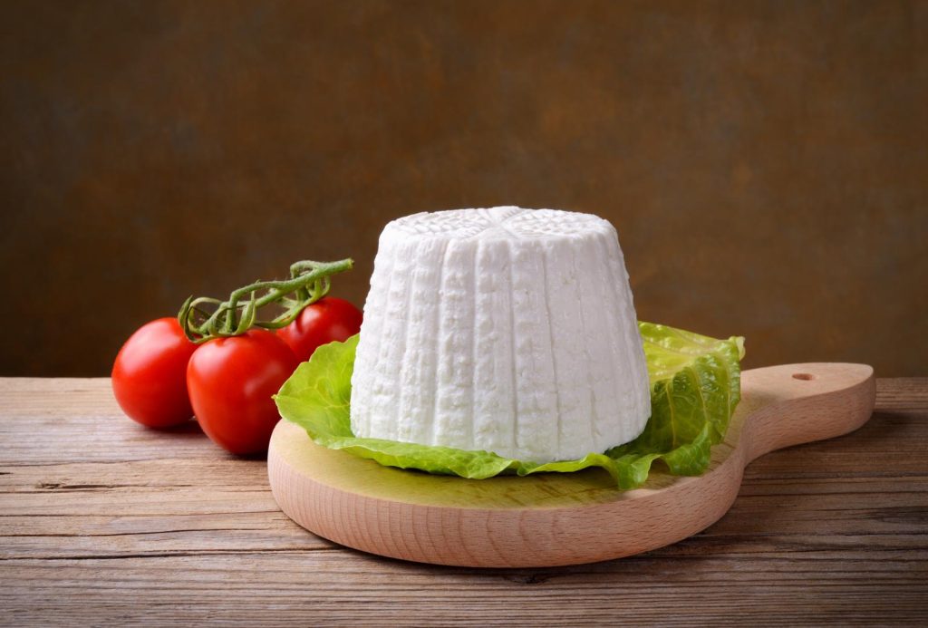 la ricotta fa ingrassare