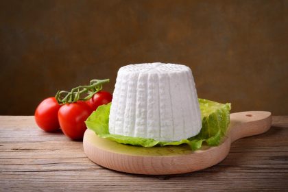 la ricotta fa ingrassare