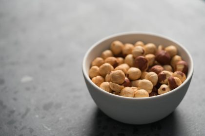 le nocciole fanno ingrassare